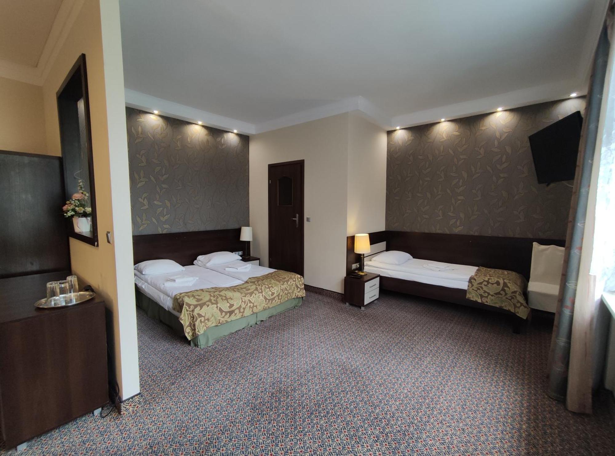 Hotel Atena Słupsk Exterior foto